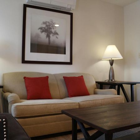 Cedar Creek Otel New Haven Dış mekan fotoğraf