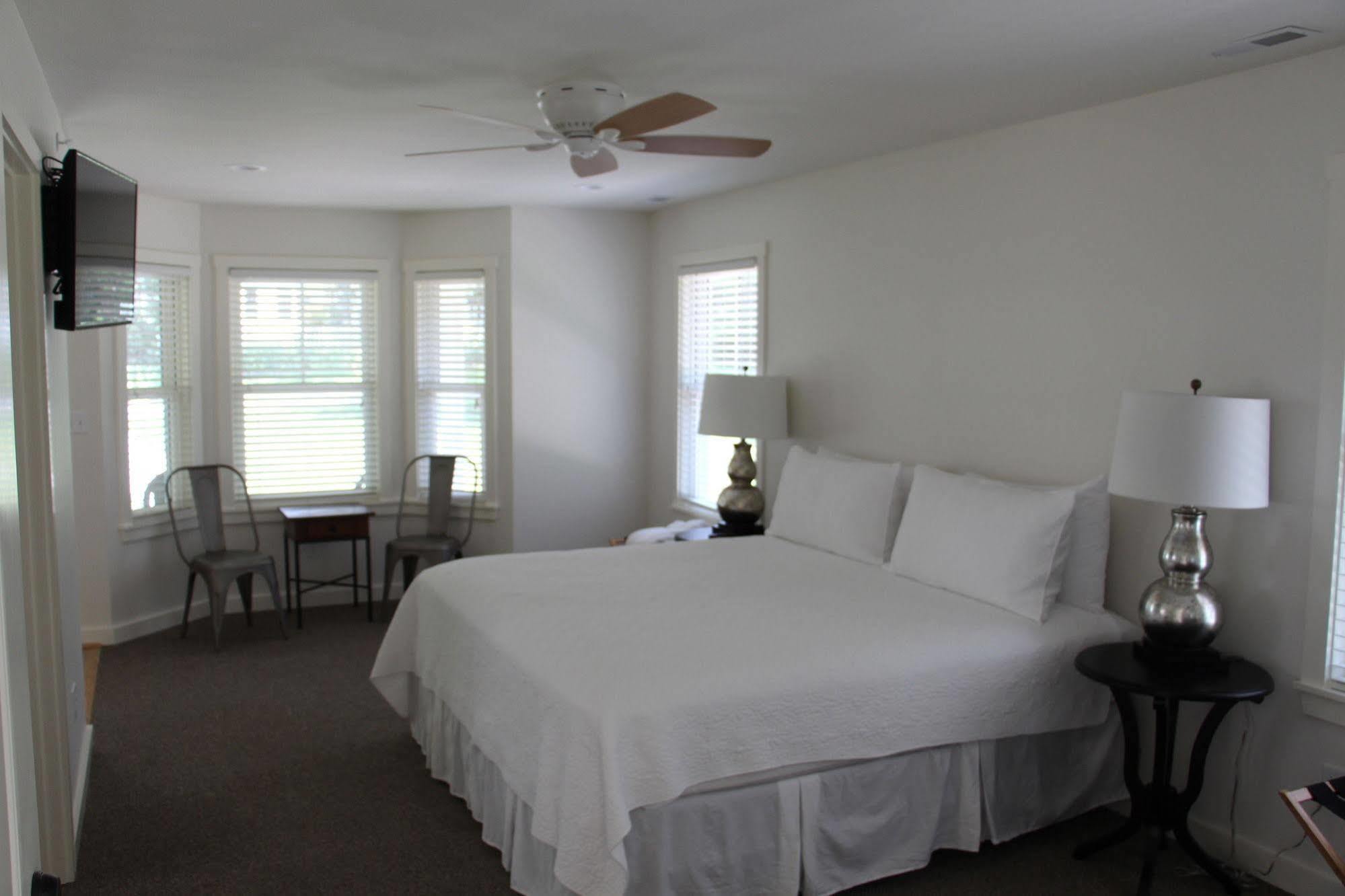 Cedar Creek Otel New Haven Dış mekan fotoğraf